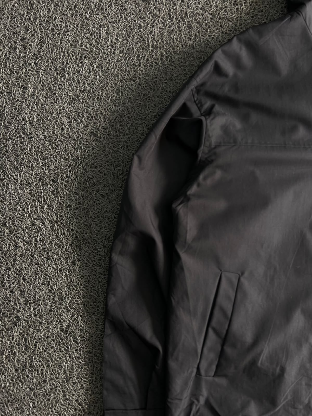 Black Hooded Utility Jacket – ⚠️ Zip Damage