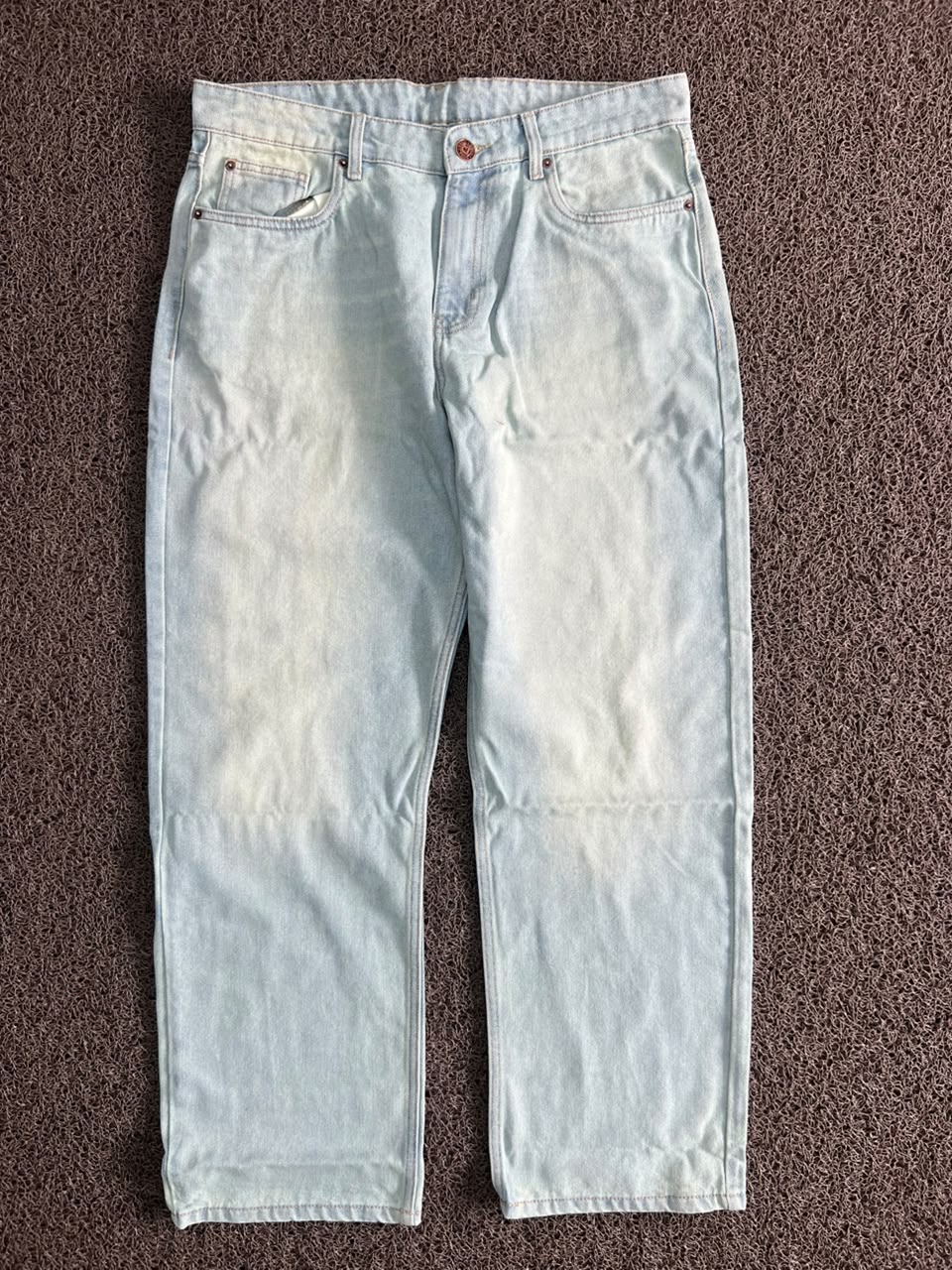 Vintage Light Wash High-Waisted Straight Leg Denim Jeans – Classic Blue Unisex
