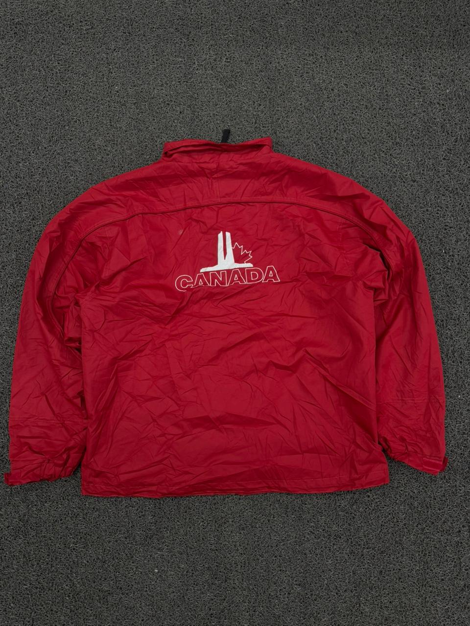 Vintage 2012 EF Vimy Ridge Educational Tour Nylon Windbreaker Jacket – Red
