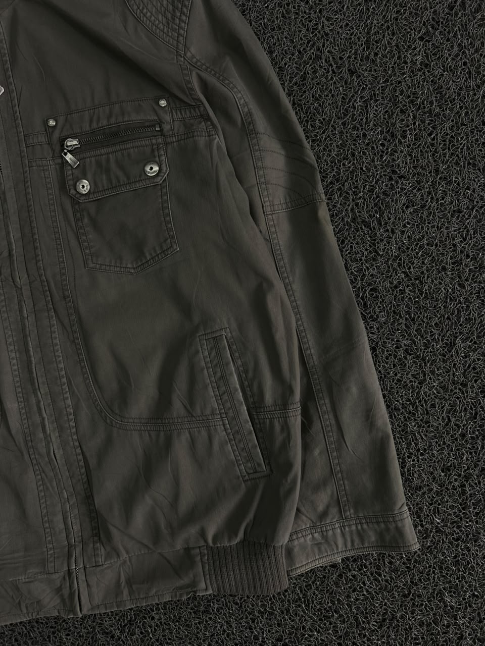 Stand Collar Utility Jacket – Multi Pocket Full Zip Casual Outerwear