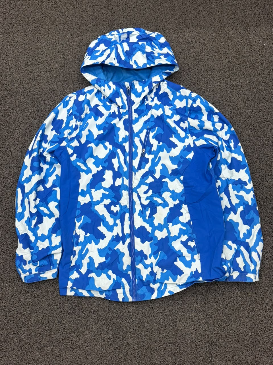 Men's Blue Camo Hooded Windbreaker Jacket – Lightweight Full-Zip Outdoor Coat
