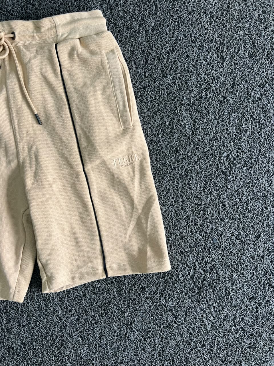 Ferré Milano Drawstring Sweat Shorts with Contrast Side Piping