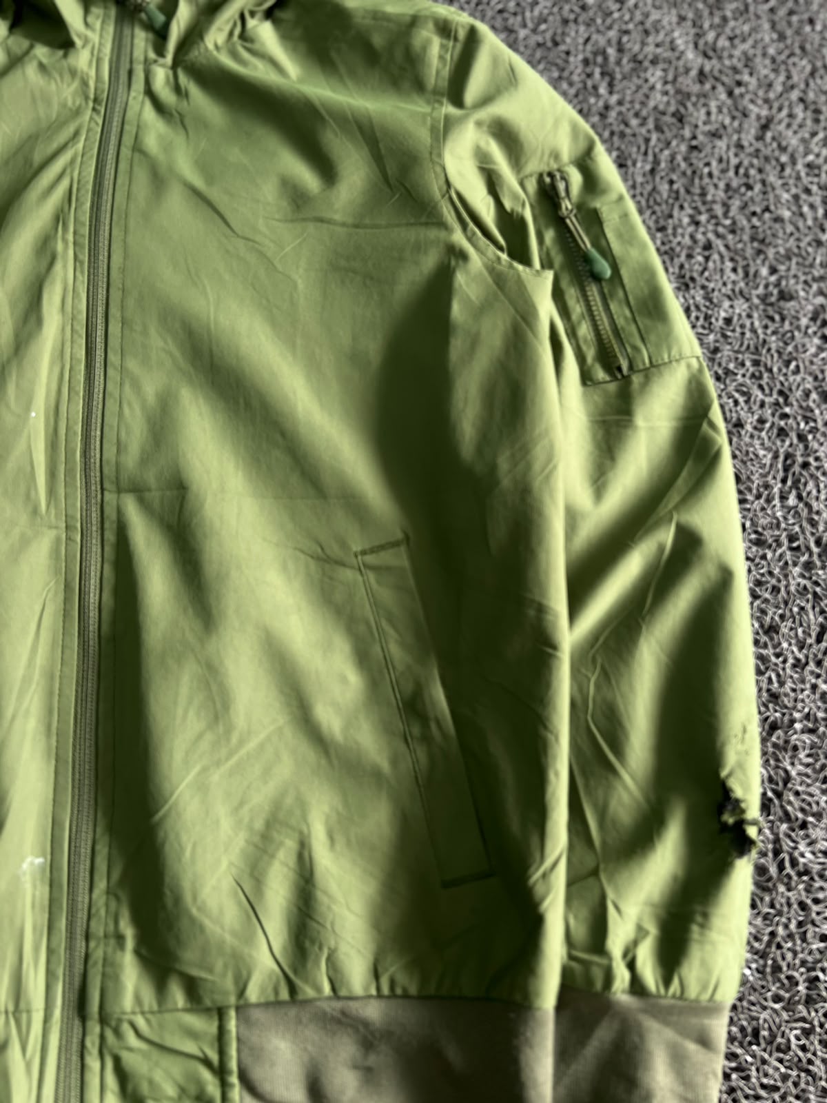 Green Hooded Utility Jacket – ⚠️ Small Sleeve Damage