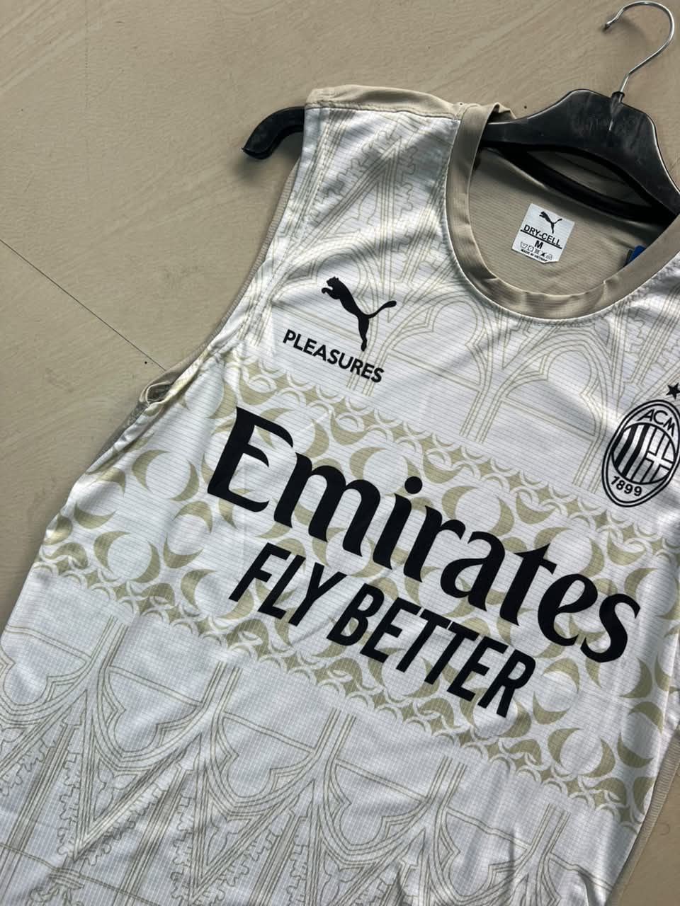 AC Milan 2025/26 White Sleeveless Training Jersey
