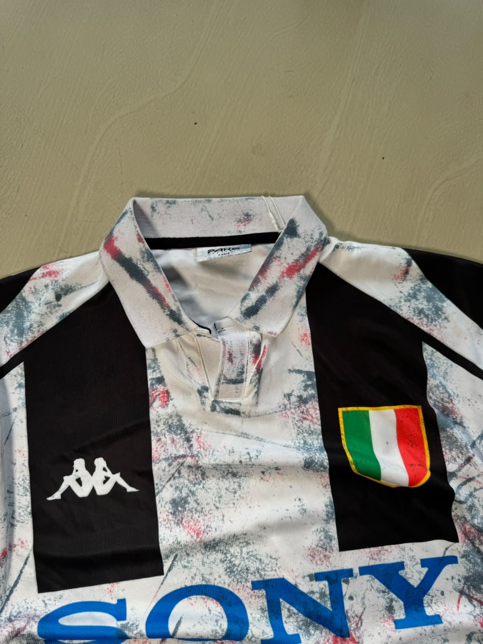 Juventus 1995/96 Home Jersey – Zinedine Zidane #21 | Retro Football Shirt