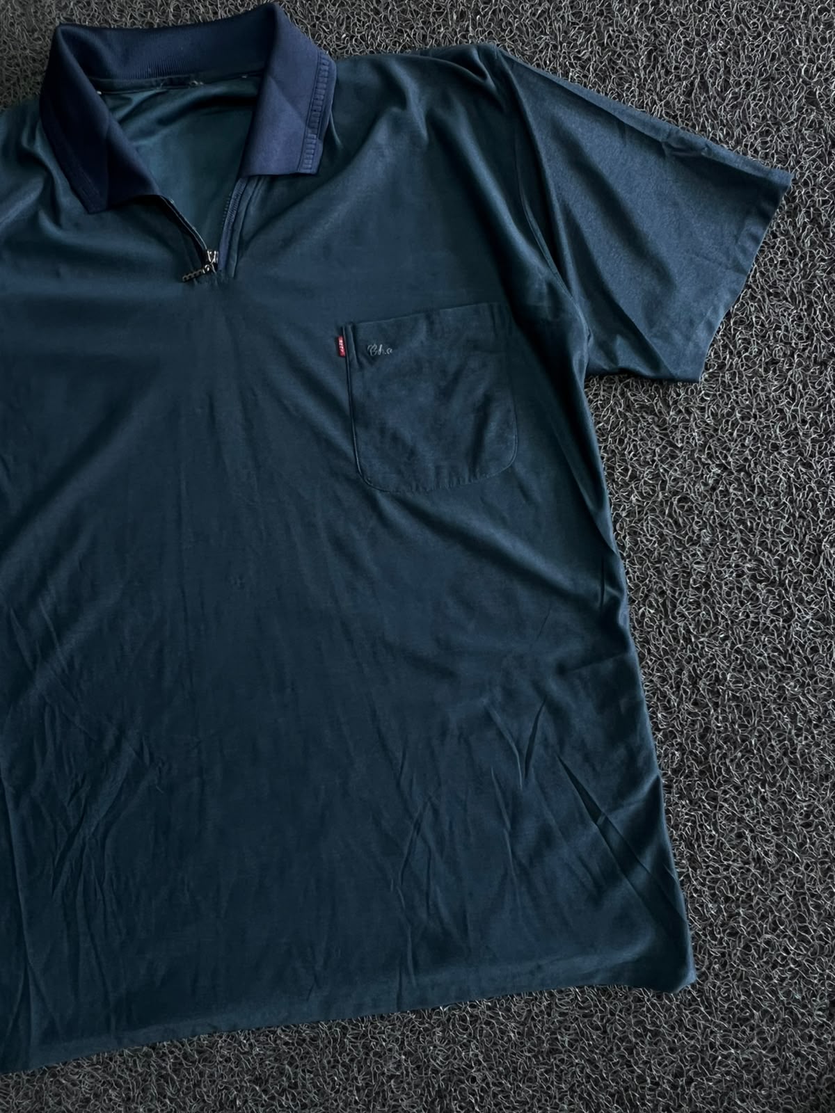 Vintage Half-Zip Polo T-Shirt with Chest Pocket ⚠️ Zip Damage