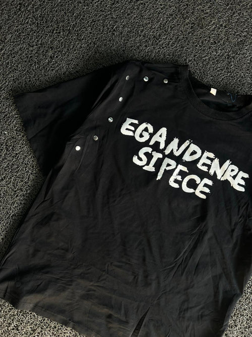 Black Oversized Graphic Studded T-Shirt – EGANDENRE SIPECE Print
