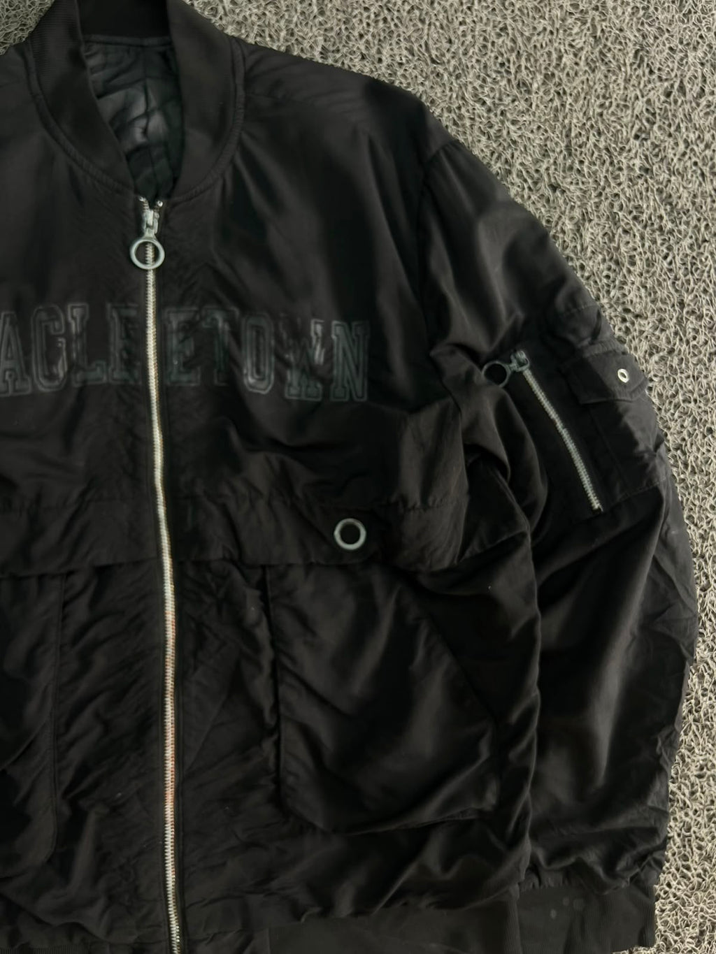 Eagletown Utility Bomber Jacket – Black Zip-Up Multi-Pocket Streetwear Jacket