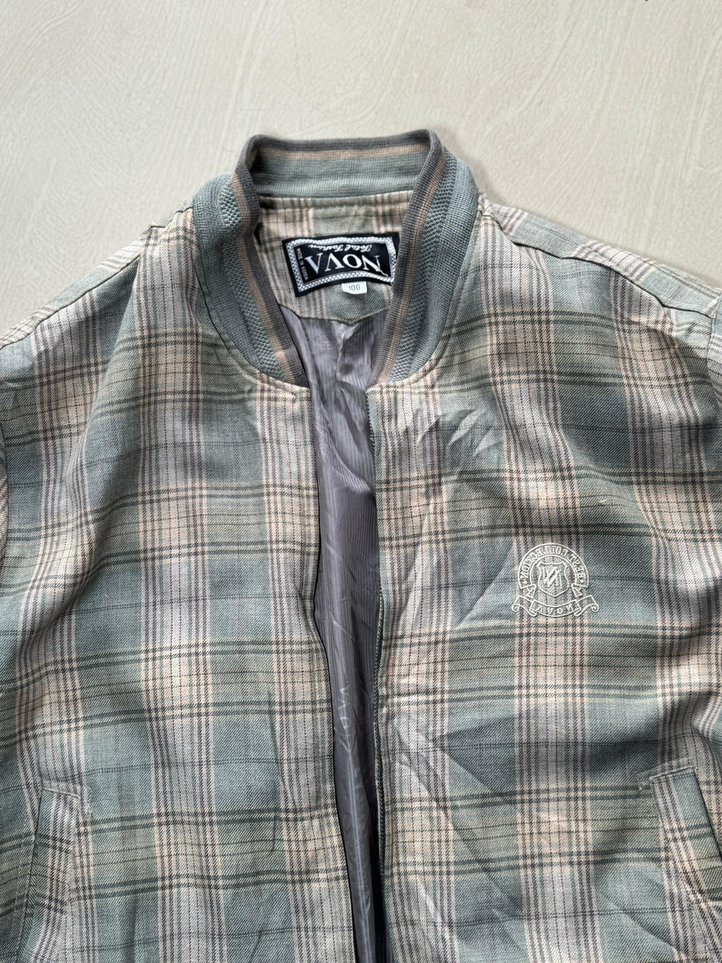 Vintage Plaid Bomber Jacket – Full Sleeve Casual Jacket(⚠️ No Zip)
