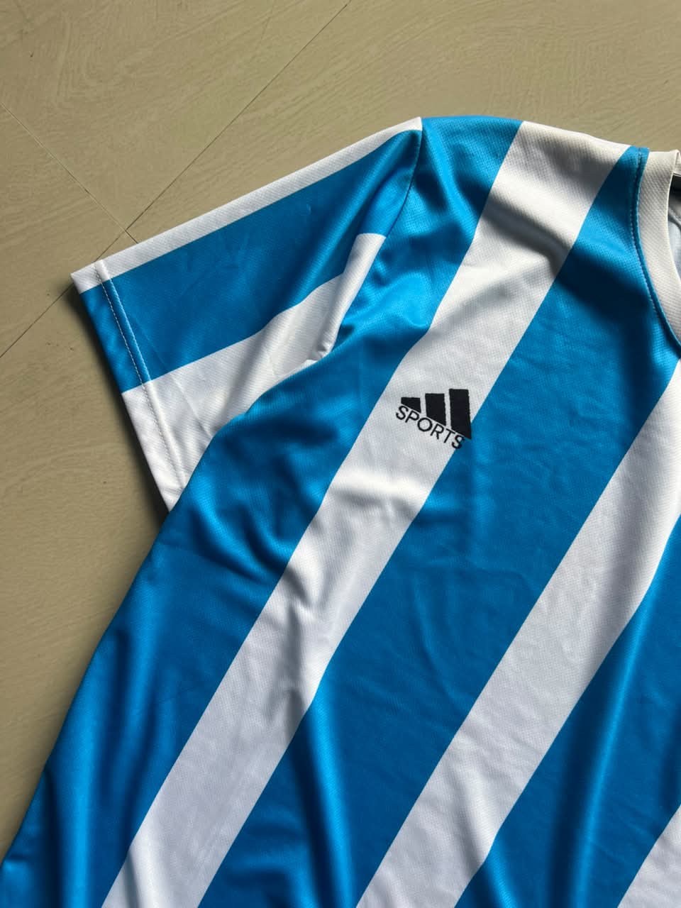 Diego Maradona Argentina Tribute Football Jersey – Sky Blue Graphic Edition