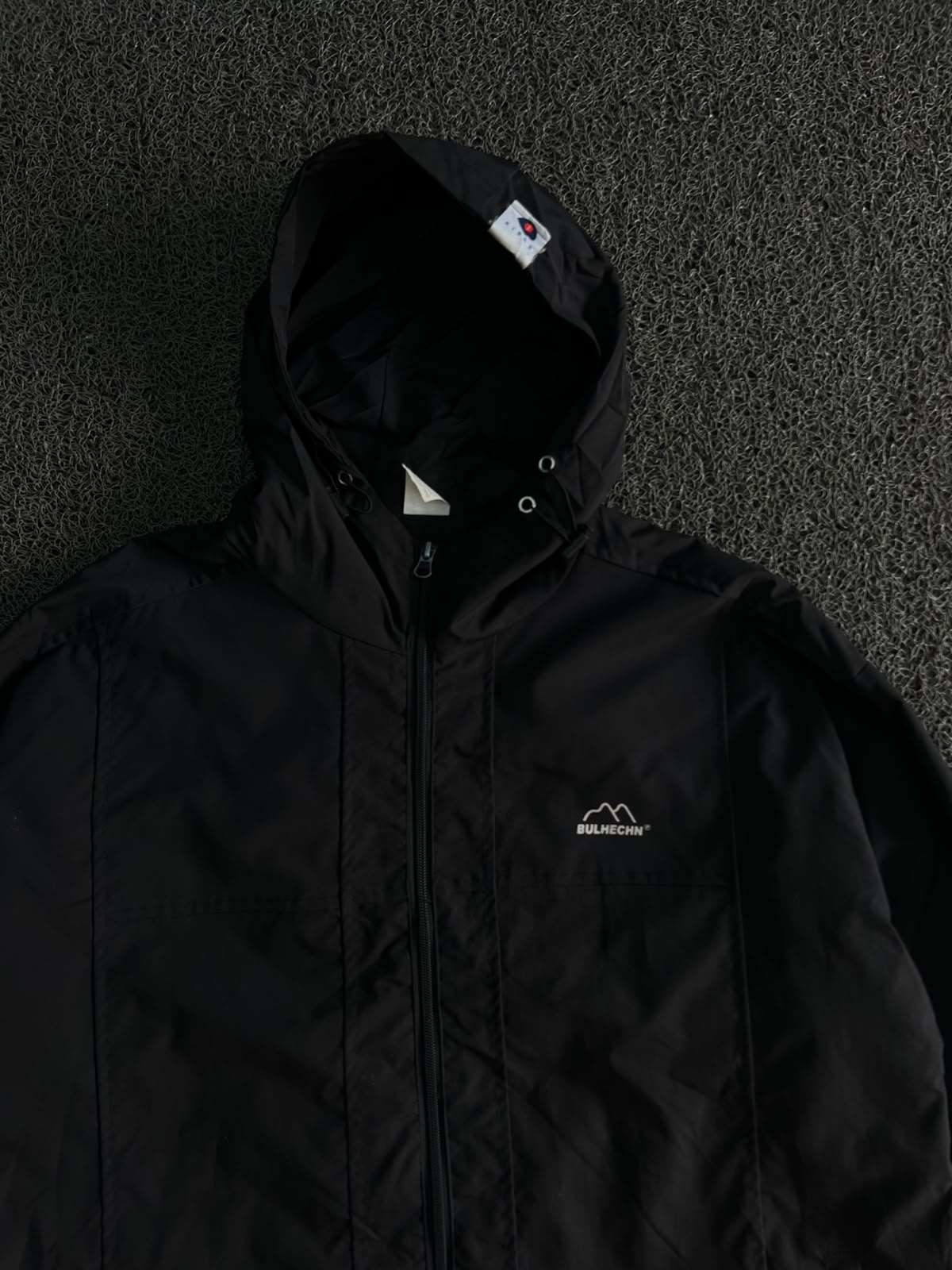 Bulhechn Black Hooded Windbreaker Jacket | Pre-Owned | Good Condition