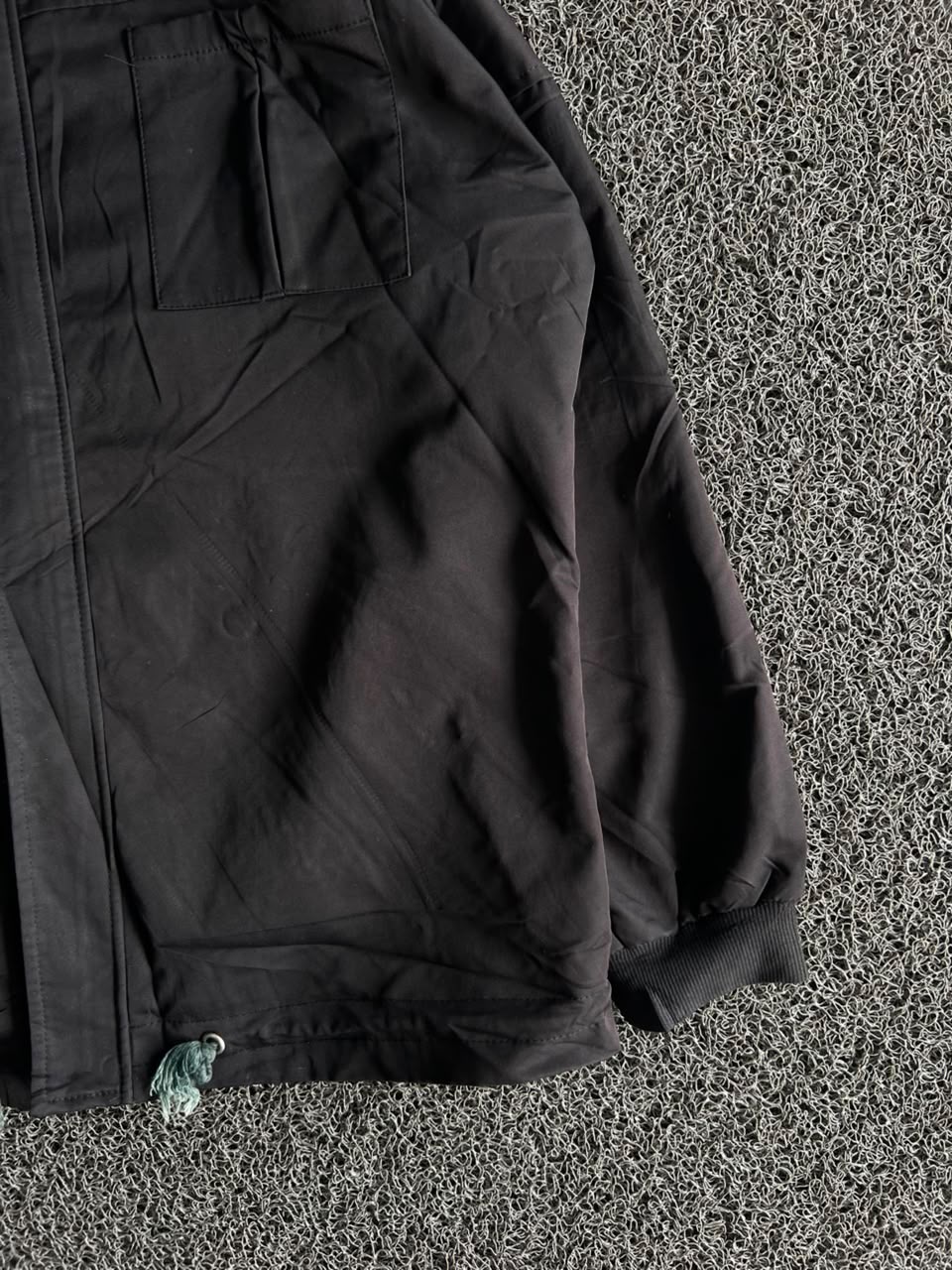 Black Utility Hooded Jacket – Minimalist Streetwear Windbreaker