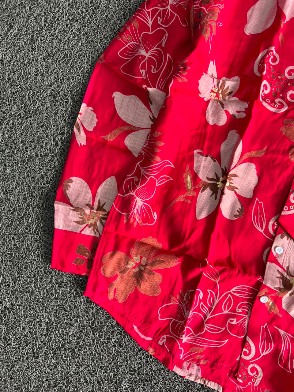Floral Button-Up Shirt – Long Sleeve Tropical Casual Shirt