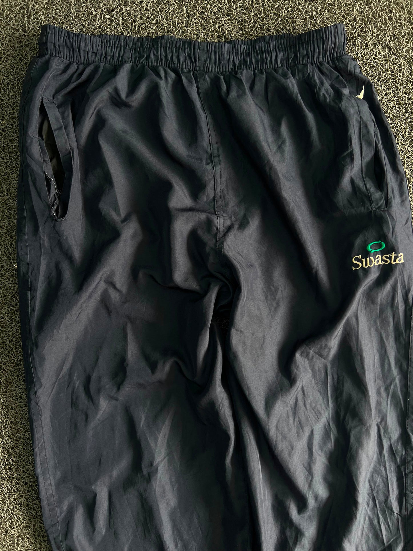 Swasta Thrift  Embroidered Track Pants – Elastic Cuff Joggers ⚠️ Small Scratch