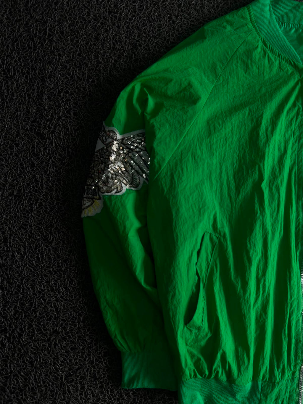 Green Bomber Jacket with Sequin Eagle Sleeve Embroidery | Retro Zip-Up Streetwear