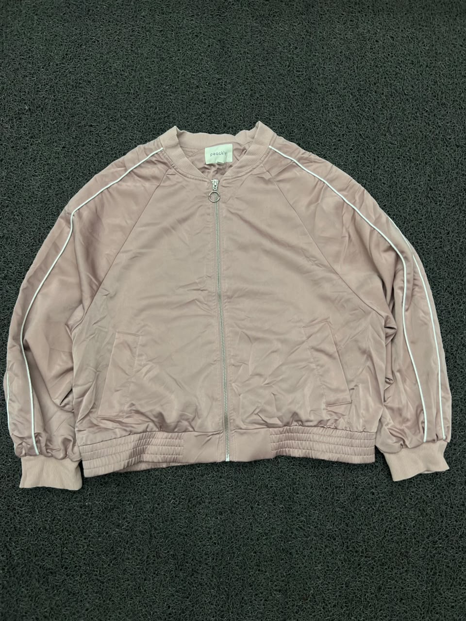 Bomber Jacket with White Piping – Lightweight Zip-Up Casual Outerwear