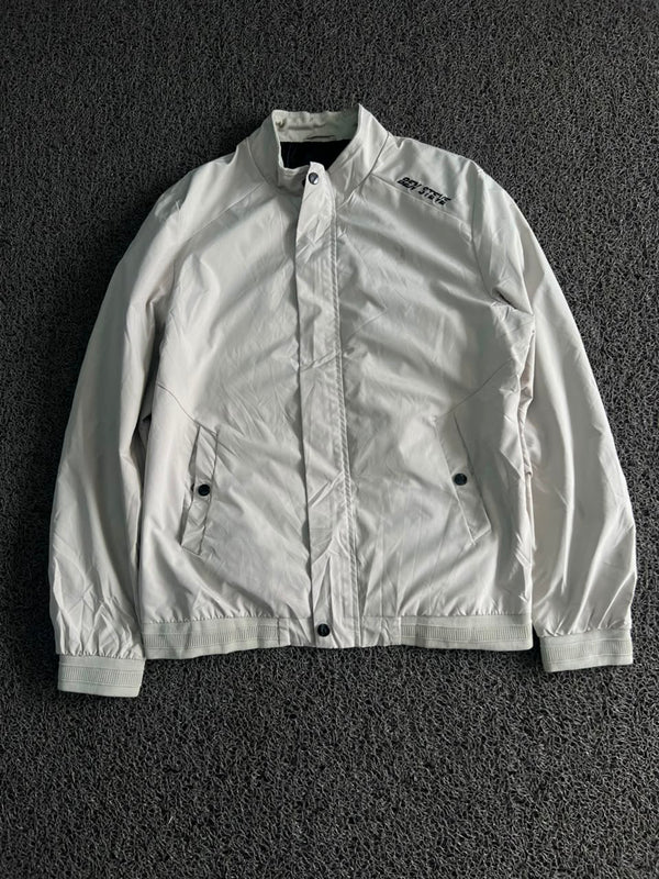 Vintage Full-Zip Lightweight Windbreaker Jacket – Minimal Streetwear Outerwear
