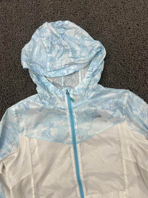 Nike Lightweight Hooded Windbreaker Jacket – Full Zip Sports Jacket