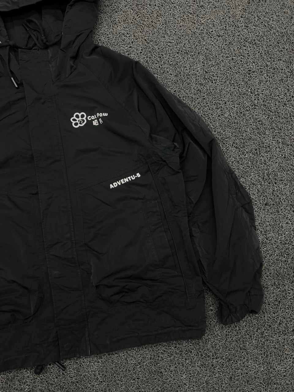 Cat Paw Adventu-5 Hooded Waterproof Windbreaker Jacket – Black