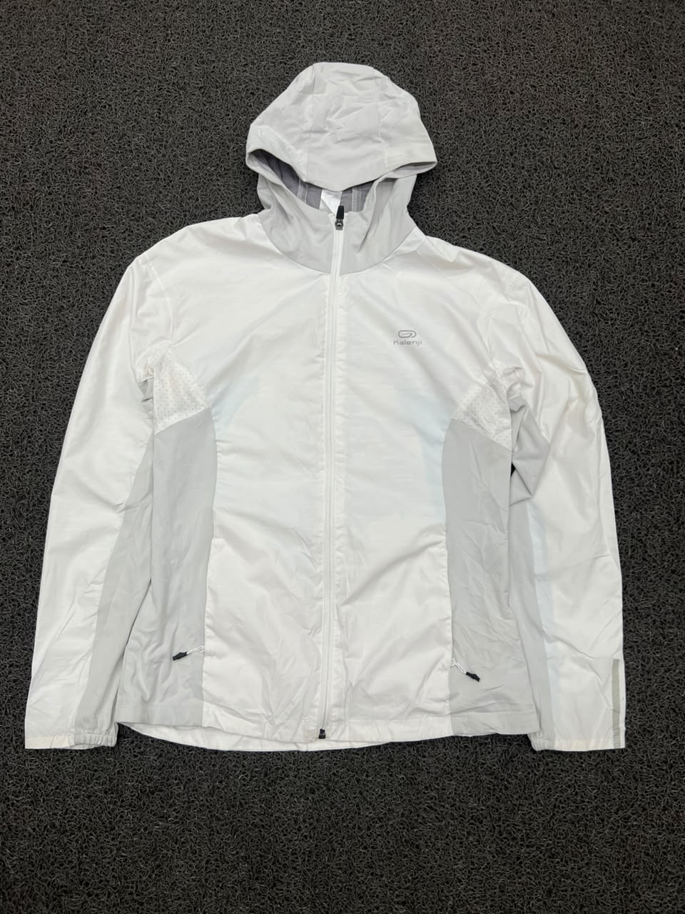 Kalenji Lightweight Hooded Running Windbreaker Jacket – White & Grey Full Zip