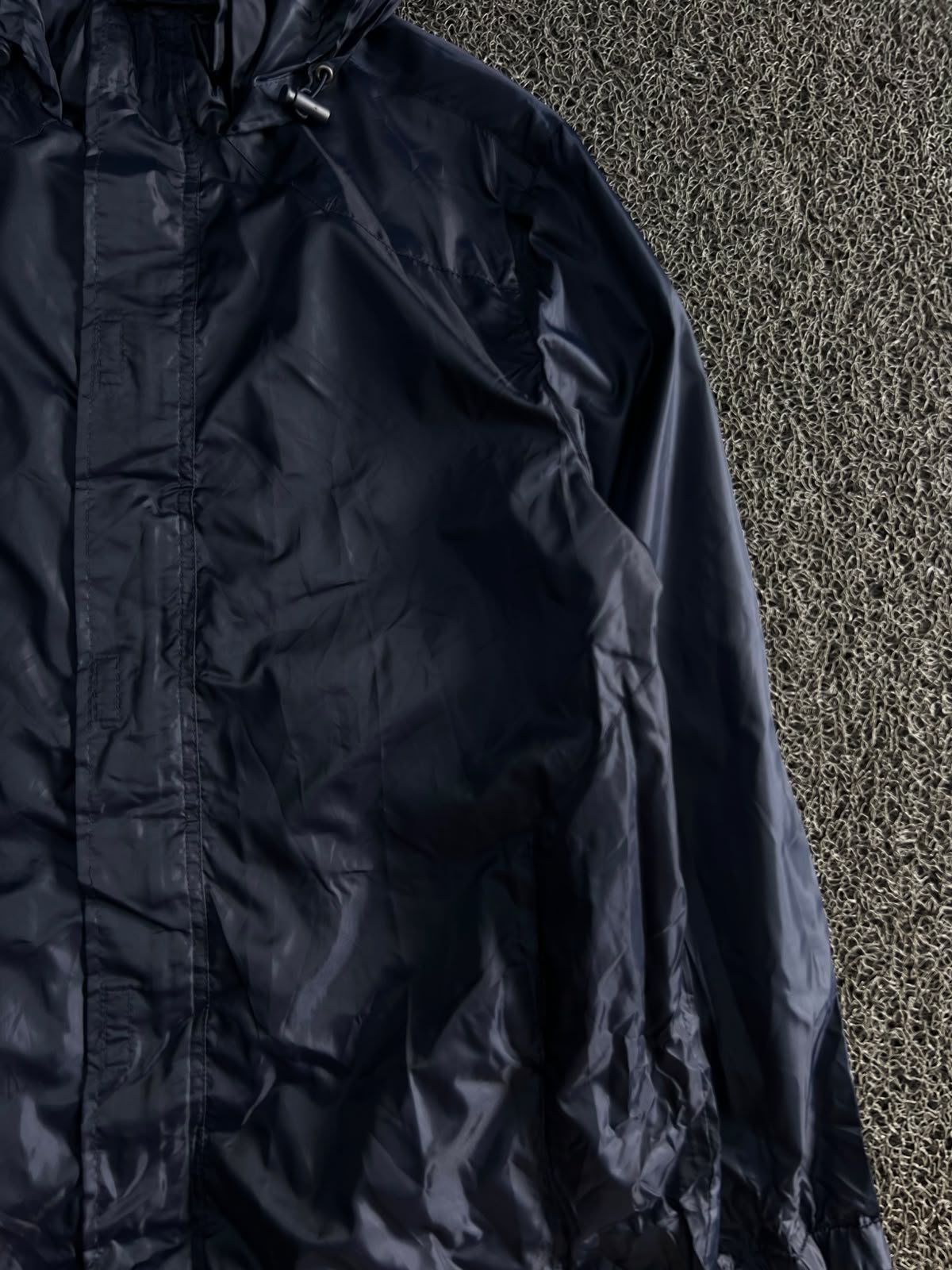 Lightweight Hooded Rain Jacket 🌧️