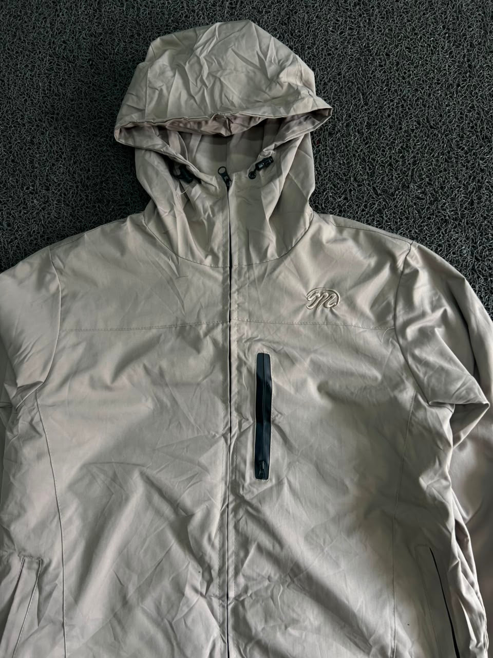 Lightweight Hooded Outdoor Windbreaker Jacket
