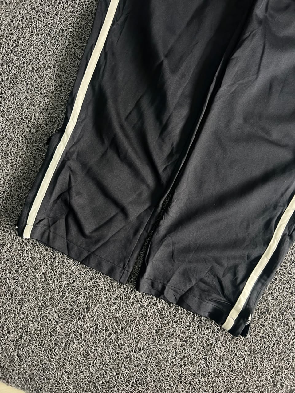 Vintage Black Track Pants with White Side Stripes & Drawstring – Thriftwear