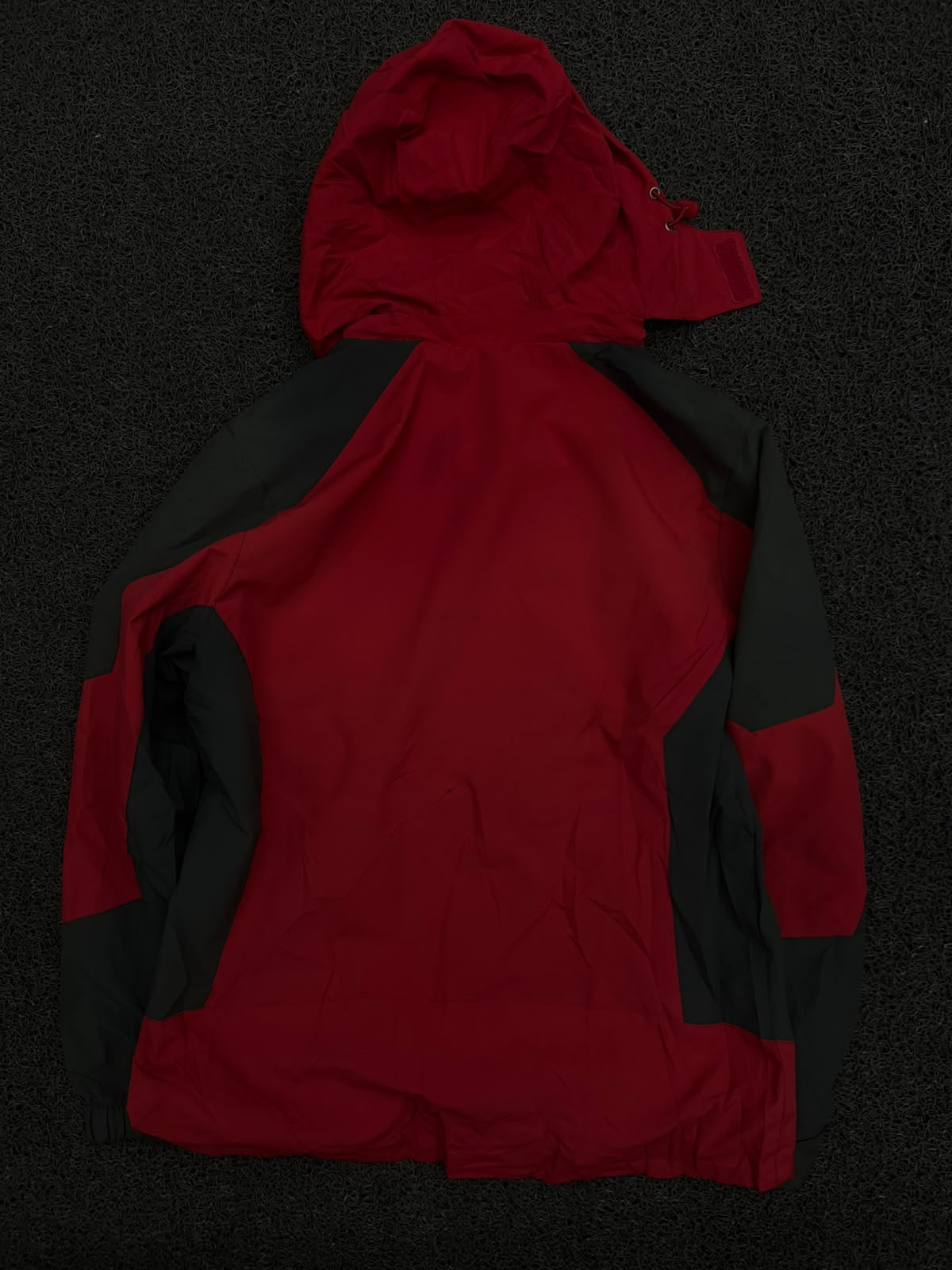Jeep Spirit Hooded Outdoor Jacket with Zip Pockets