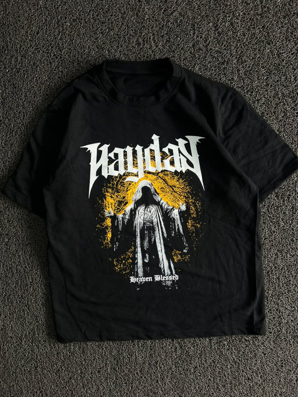 Black “Heaven Blessed” Graphic Print T-Shirt – Gothic Religious Design