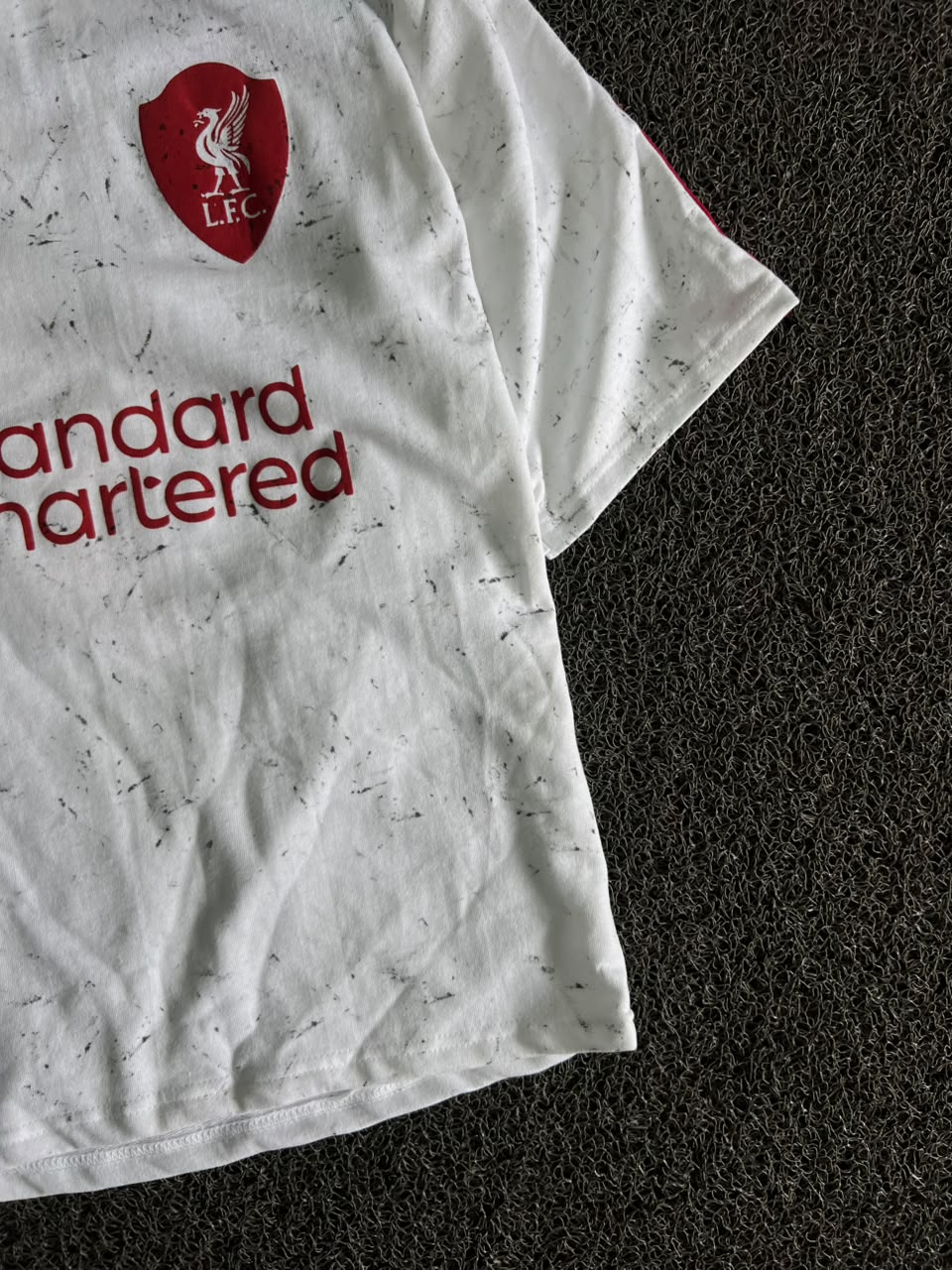Liverpool FC Virgil #4 White Away Football Tshirt | Standard Chartered | Short Sleeve