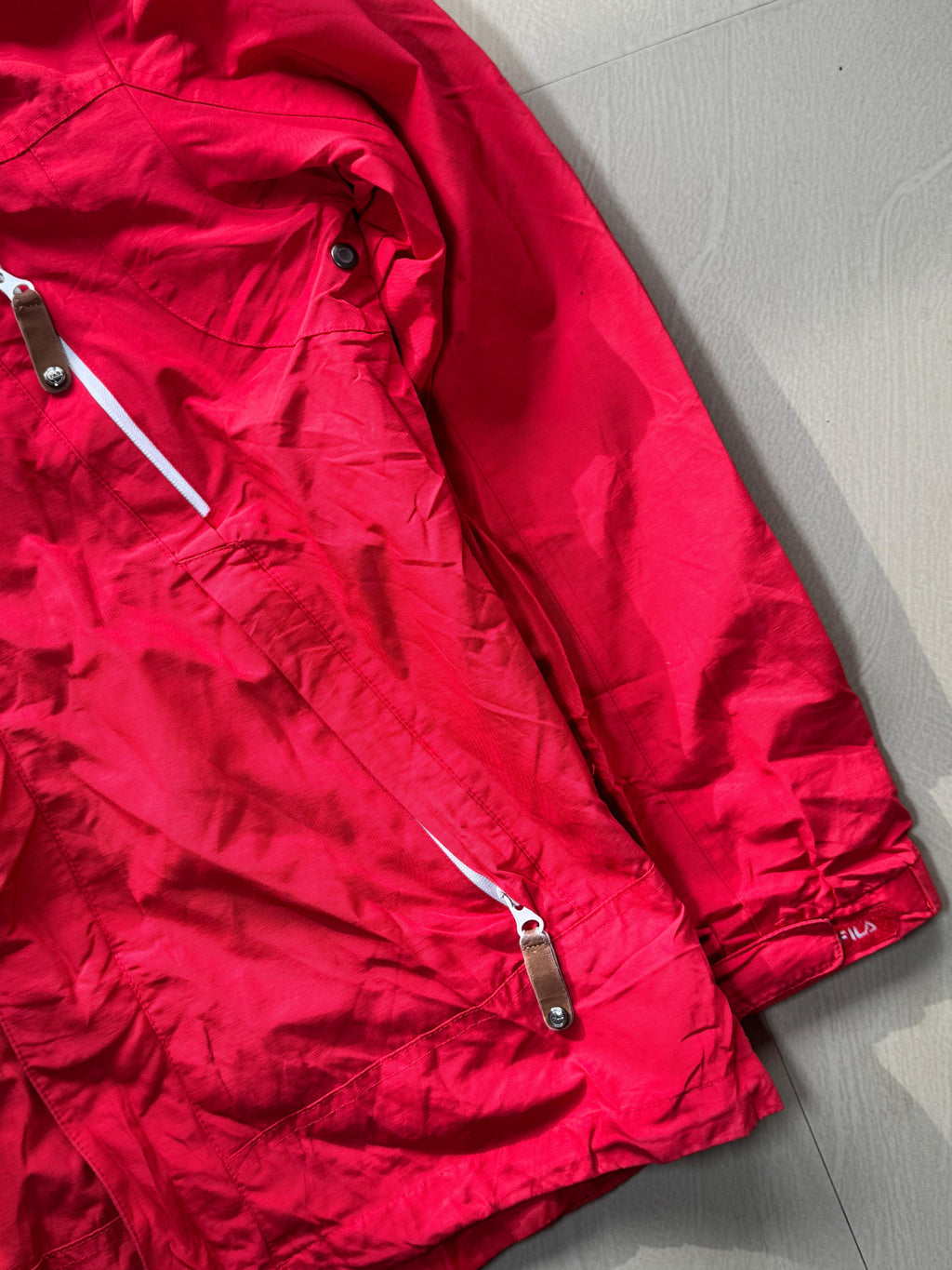 FILA Red Hooded Windbreaker Jacket | Full-Zip Outdoor Shell