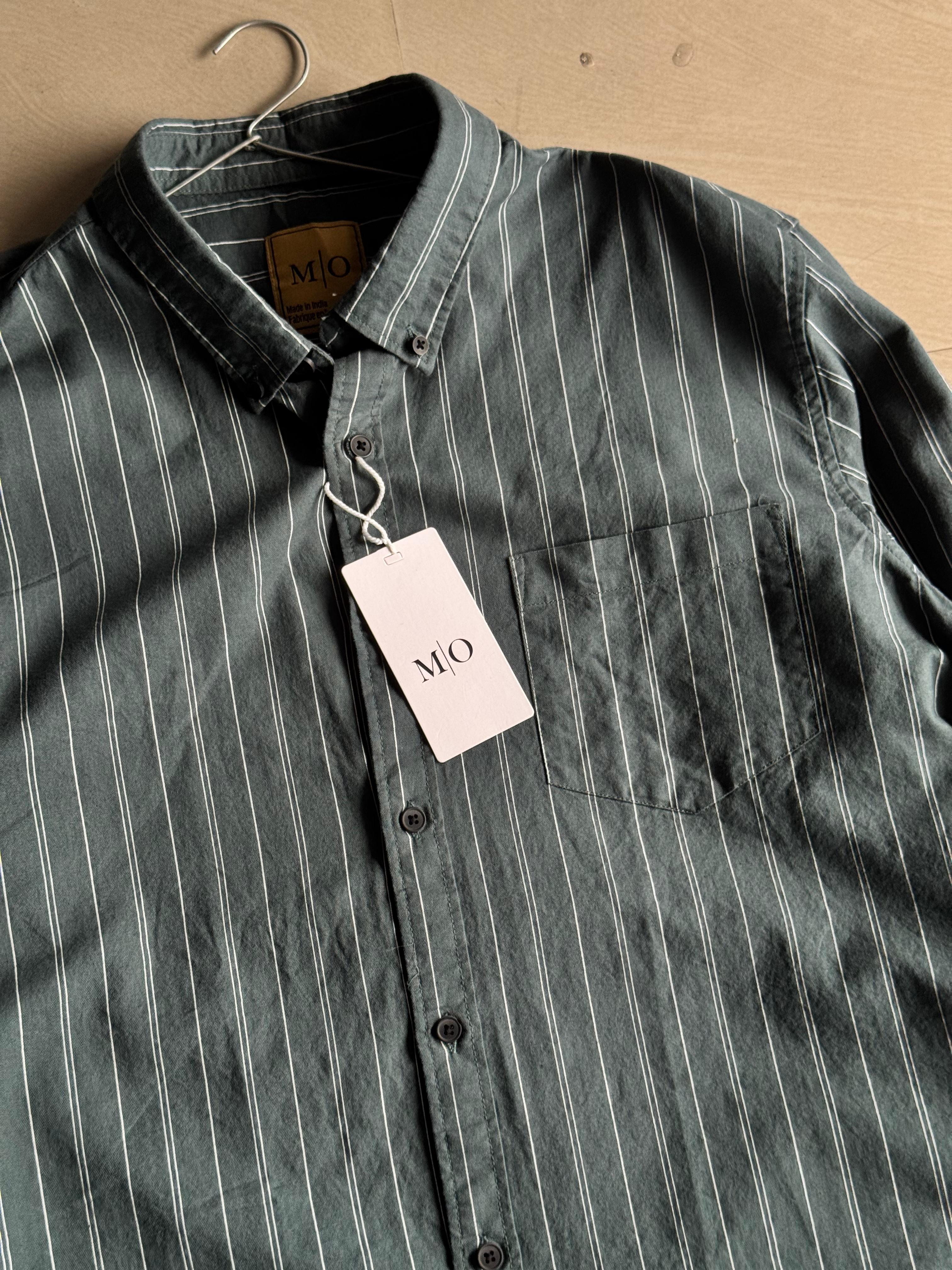 Men’s Pinstripe Long Sleeve Button-Down Shirt