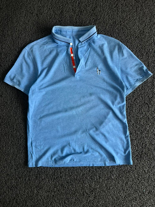Vintage Light Blue Contrast Collar Polo T-Shirt ⚠️ Small Scratch