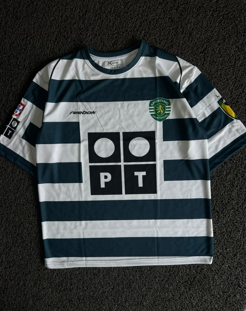 Cristiano Ronaldo #7 Sporting CP 2002-03 Home Jersey – Green & White Striped Reebok Football Five Sleeve Jersey