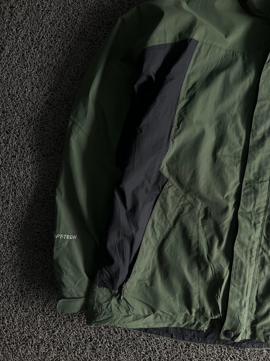 Hooded Waterproof Outdoor Jacket – Full Zip Windbreaker