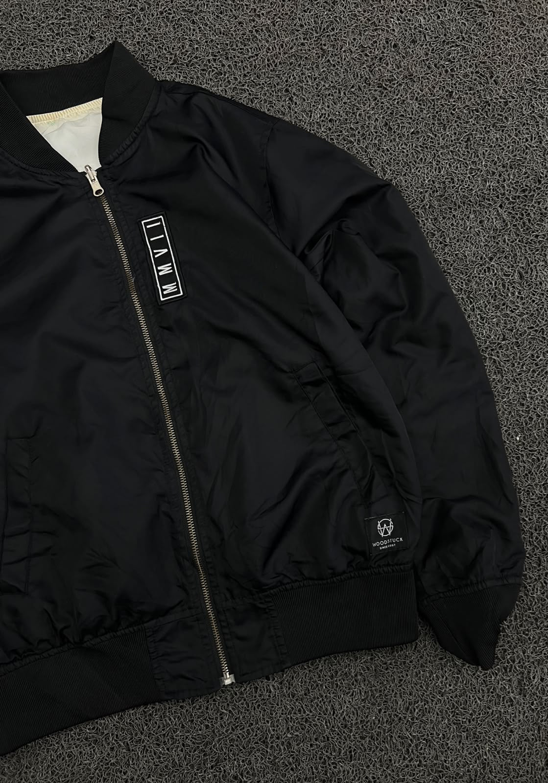 Reversible Black & White Bomber Jacket – Dual-Sided Zip-Up Jacket ⚠️ Small Stains