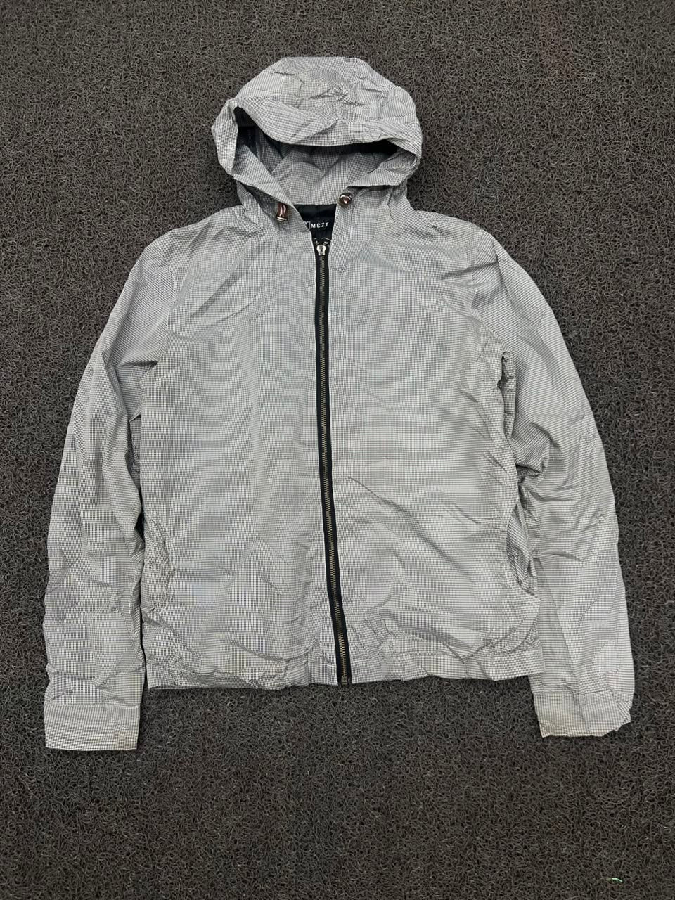 Lightweight Hooded Zip-Up Jacket