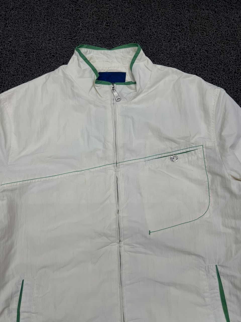 Vintage White Full Zip Lightweight Jacket with Green Trim