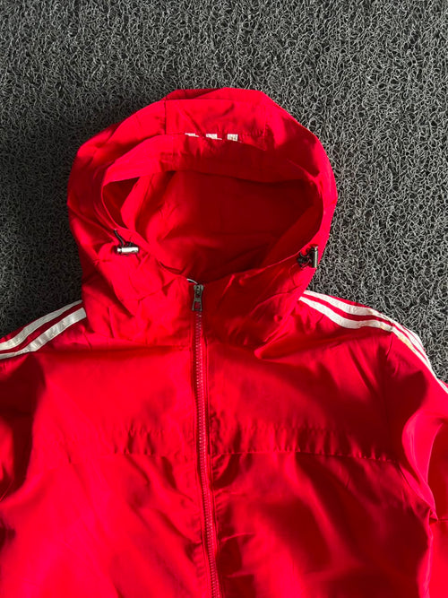 Vintage Red Hooded Windbreaker Jacket | Lightweight Full-Zip Sports Outerwear