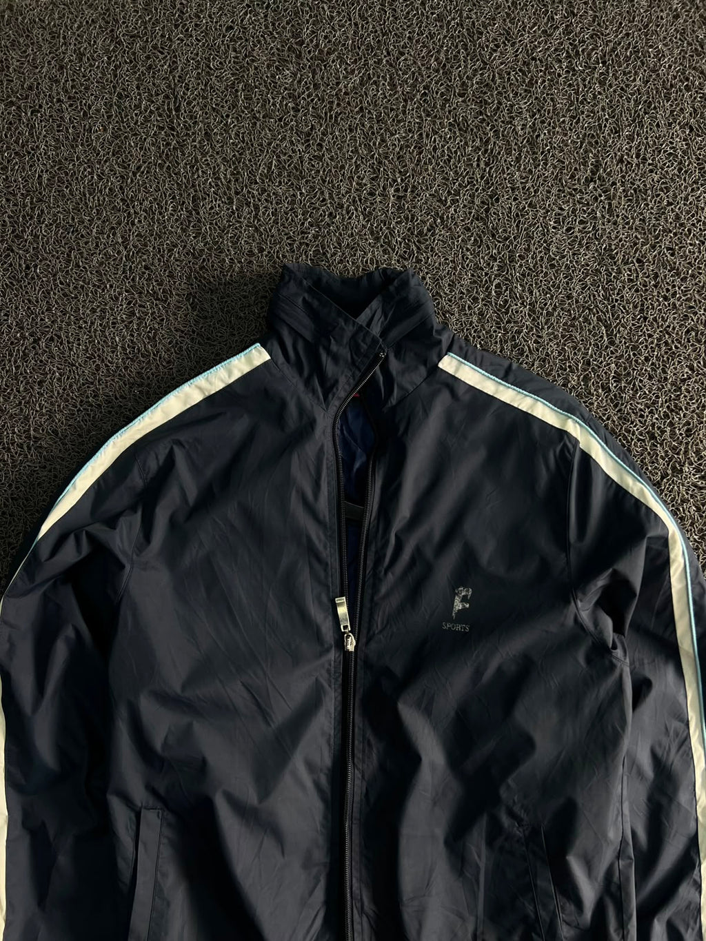 Sports Track Jacket – Full Zip Windbreaker | Zip Damaged ⚠️