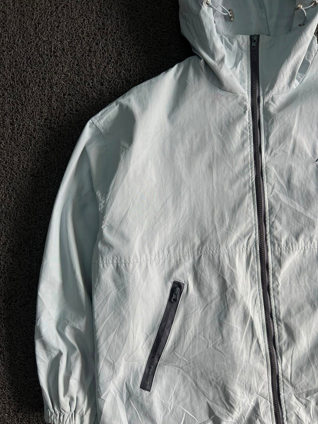 Eano Hooded Lightweight Windbreaker Jacket – Full Zip Outdoor Shell
