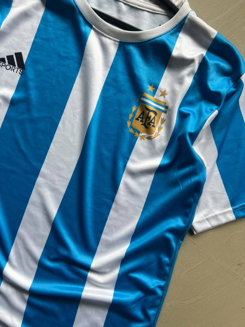 Diego Maradona Argentina Tribute Football Jersey – Sky Blue Graphic Edition