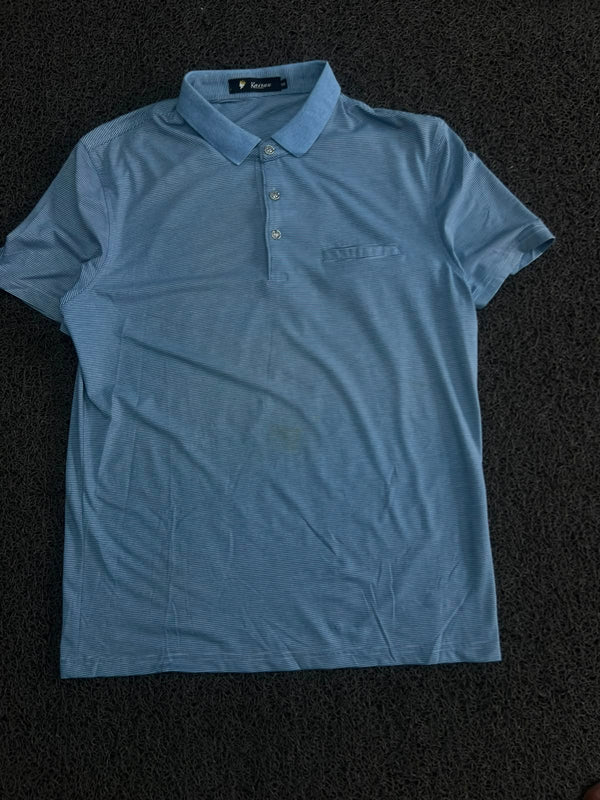 Men’s  Blue Fine Pattern Polo T-Shirt with Collared Neck ⚠️ Small Stains