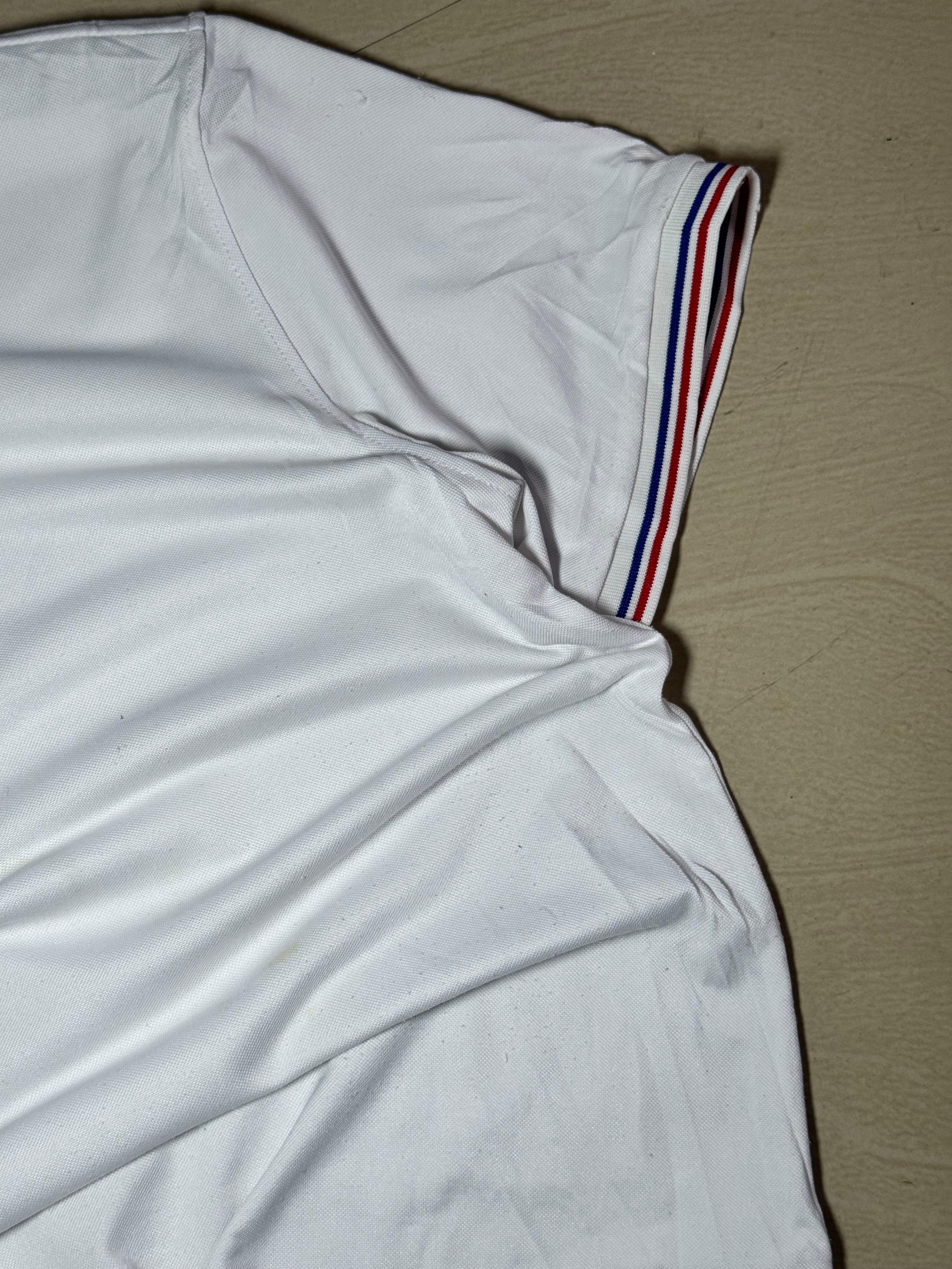Vintage White Polo t-Shirt with Red & Blue Tipped Collar