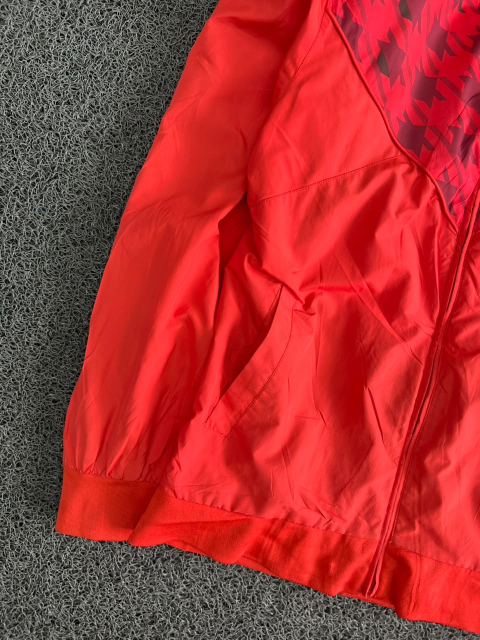 Red Geometric Hooded Windbreaker Jacket