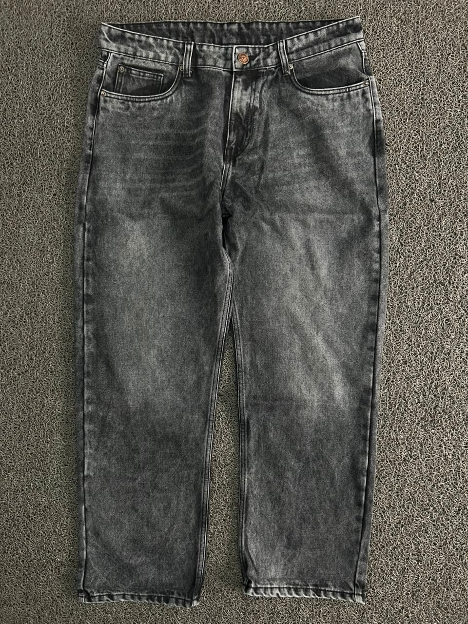 Vintage Washed Black Denim Jeans – Straight Fit Acid Wash Casual Pants