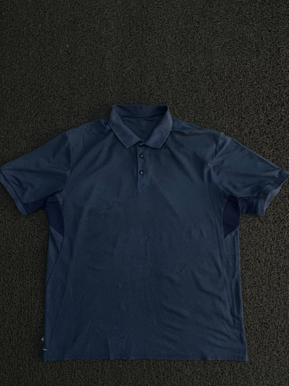Vintage Classic Polo T-Shirt ⚠️ Small Damage