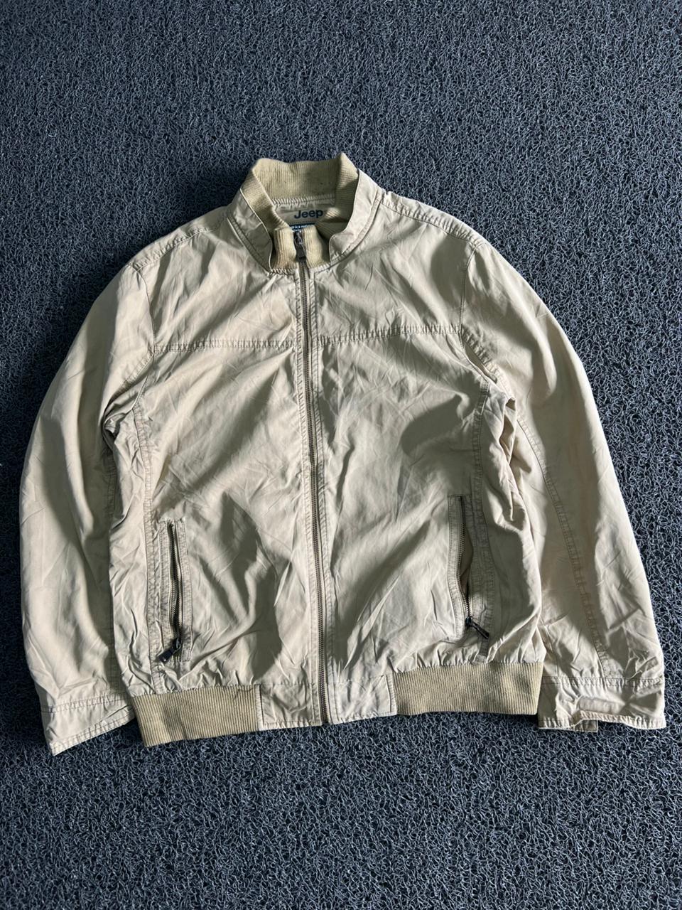 Jeep Men's Beige Lightweight Zip-Up Bomber Jacket – Casual Stand Collar Windbreaker