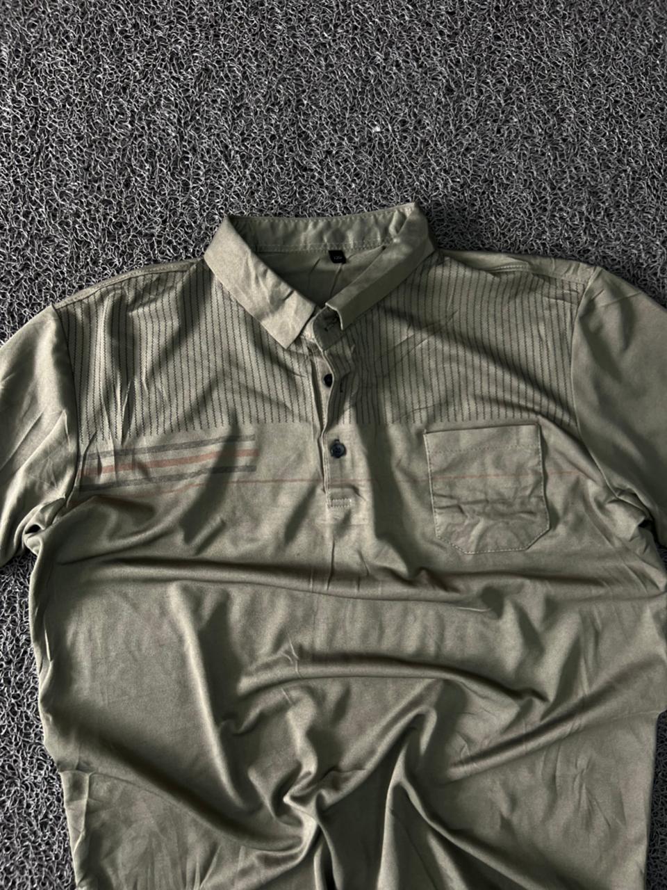 Men's Olive Green Textured Polo T-Shirt with Chest Pocket – Regular Fit