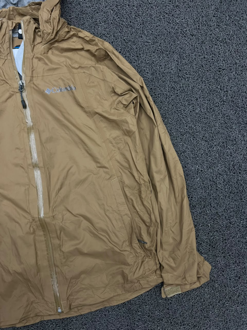 Columbia Hooded Waterproof Windbreaker Jacket